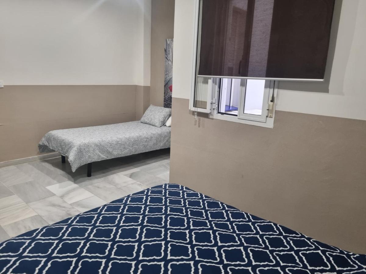Apartamentos Centro Historico Севиля Екстериор снимка