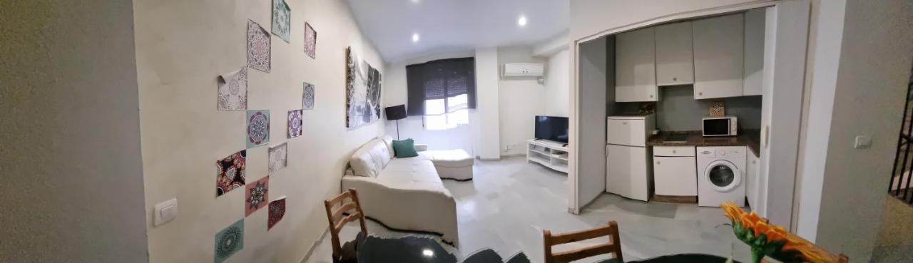 Apartamentos Centro Historico Севиля Екстериор снимка